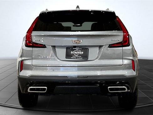 Used 2024 Cadillac XT4 Premium Luxury image 4