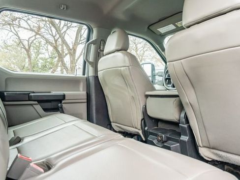 Used 2019 Ford F250 XL image 41