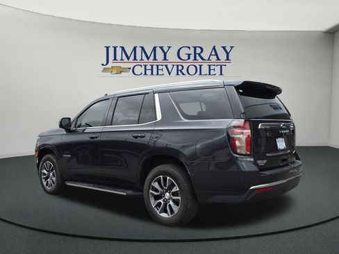 Used 2024 Chevrolet Tahoe LT w/ LT Signature Package AWD/4WD image 3