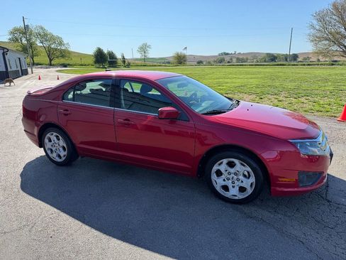 Used 2011 Ford Fusion SE FWD image 6