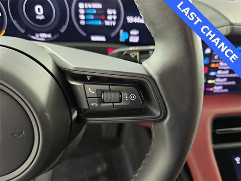 Used 2023 Porsche Taycan 4 Cross Turismo image 19