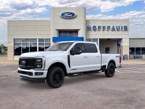 New 2026 Ford F250 Lariat w/ Black Appearance Package AWD/4WD image 23