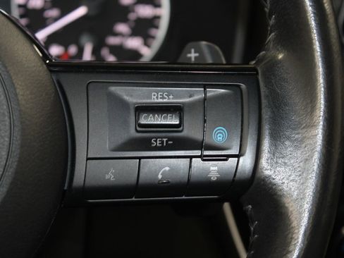 Used 2023 Nissan Rogue SL FWD image 36