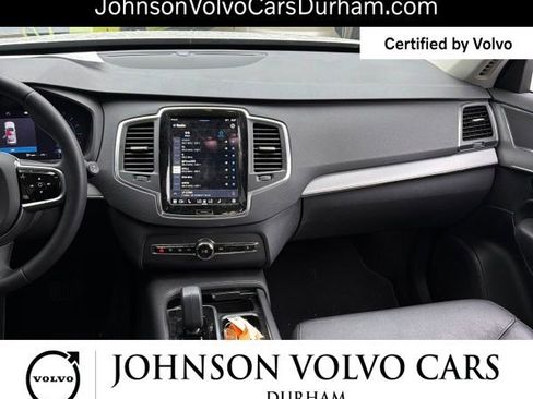 Used 2023 Volvo XC90 B5 Core image 10