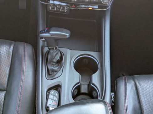 Used 2023 Dodge Durango GT image 19