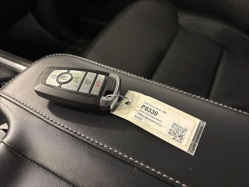 Used 2025 Ford Expedition Platinum AWD/4WD image 31