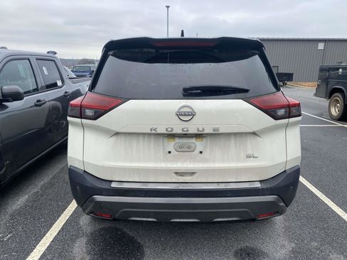 Used 2022 Nissan Rogue SL image 4