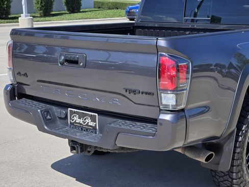 Used 2020 Toyota Tacoma TRD Pro AWD/4WD image 18