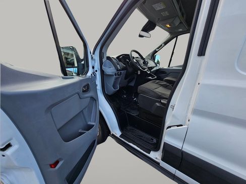 Used 2019 Ford Transit 250 148 Medium Roof image 19