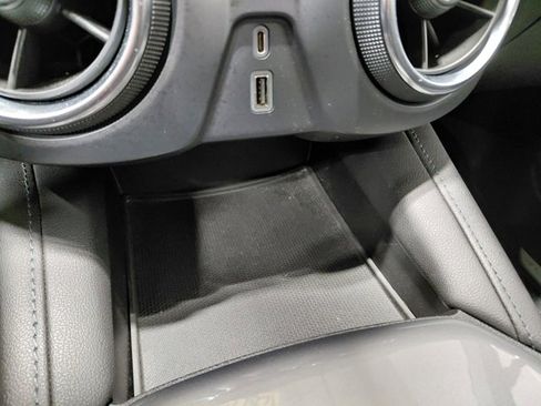 Used 2020 Chevrolet Blazer LT image 28