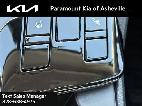 Certified 2025 Kia Sportage EX w/ EX Premium Package image 15