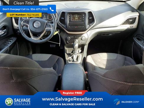 Used 2014 Jeep Cherokee Latitude image 11