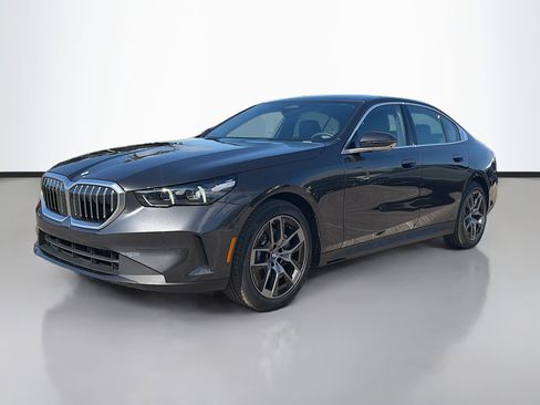 New 2026 BMW 530i w/ Convenience Package image 7