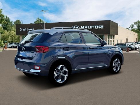New 2026 Hyundai Venue SEL image 8