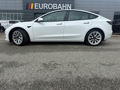 Used 2023 Tesla Model 3 Standard Range RWD image 37