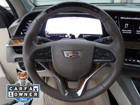 Used 2023 Cadillac Escalade Premium Luxury Platinum RWD image 15