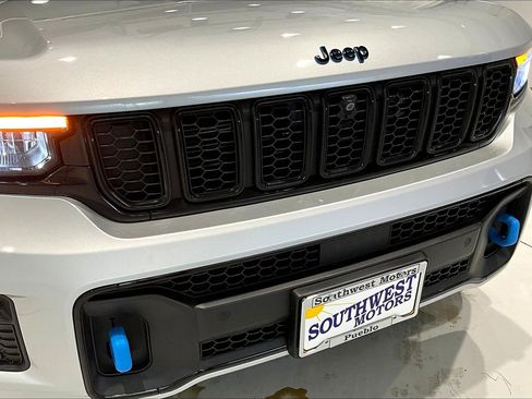Used 2024 Jeep Grand Cherokee Limited 4xe AWD/4WD image 33