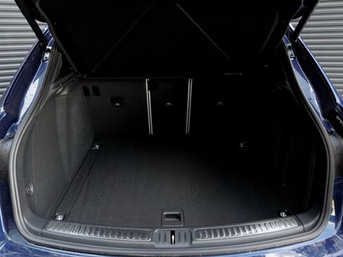 New 2026 Porsche Macan S image 28