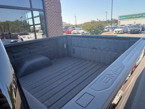 Used 2019 GMC Sierra 1500 SLT w/ SLT Premium Plus Package AWD/4WD image 13