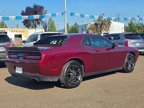 Used 2019 Dodge Challenger SXT w/ Plus Package image 29