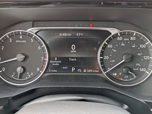 New 2026 Nissan Pathfinder SV image 12