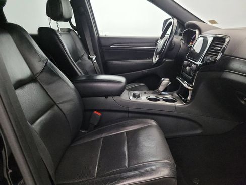 Used 2019 Jeep Grand Cherokee High Altitude AWD/4WD image 21