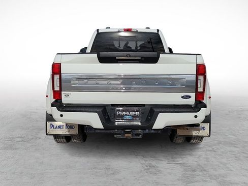 Used 2022 Ford F450 Platinum w/ FX4 Off-Road Package image 9