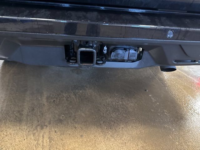Used 2025 Ford Expedition Active AWD/4WD image 8