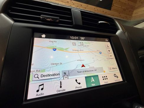 Used 2019 Ford Fusion SE image 22