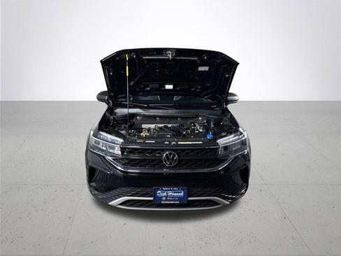 Used 2022 Volkswagen Taos S image 21