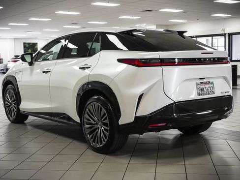 Certified 2024 Lexus RZ 300e Premium w/ Accessory Package (2T) FWD image 8