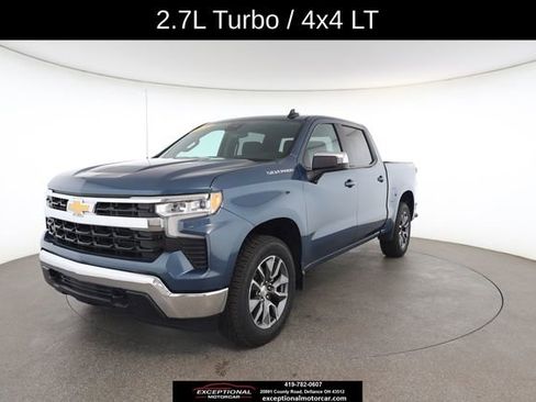 Used 2024 Chevrolet Silverado 1500 LT AWD/4WD image 2