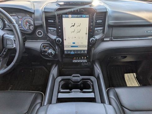 Used 2022 RAM 1500 Limited w/ Body Color Bumper Group AWD/4WD image 7