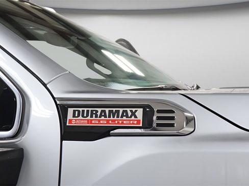 Used 2024 GMC Sierra 2500 Denali w/ Technology Package image 33