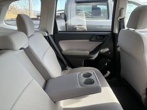 Used 2016 Subaru Forester 2.5i Premium w/ Popular Package #2 image 11
