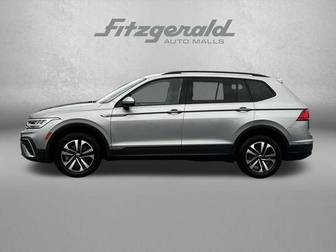 Used 2024 Volkswagen Tiguan S image 4