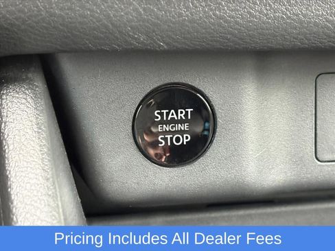 Used 2025 Nissan Rogue S AWD/4WD image 14