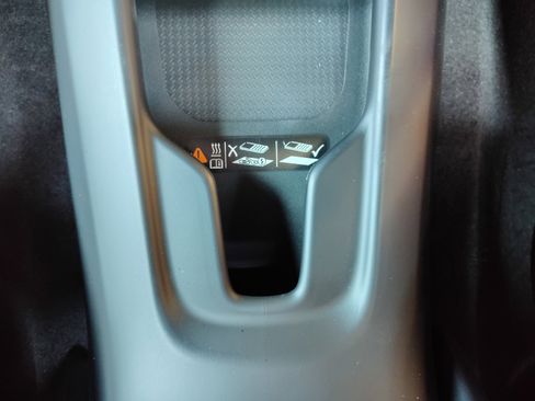 Used 2020 Chevrolet Corvette Stingray Preferred Cpe w/ 2LT Preferred Equipment Group image 36