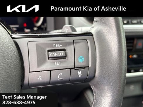 Used 2023 Nissan Rogue Platinum w/ Platinum Premium Package AWD/4WD image 17
