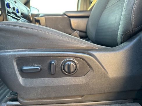 Used 2020 Chevrolet Silverado 1500 RST w/ All-Star Edition image 28