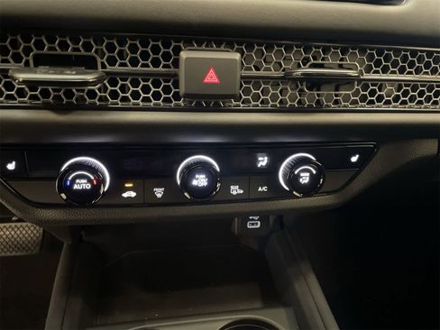 Used 2025 Honda HR-V Sport image 30