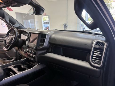 Used 2020 RAM 1500 Big Horn RWD image 36