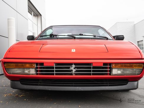 Used 1988 Ferrari Mondial Coupe image 2