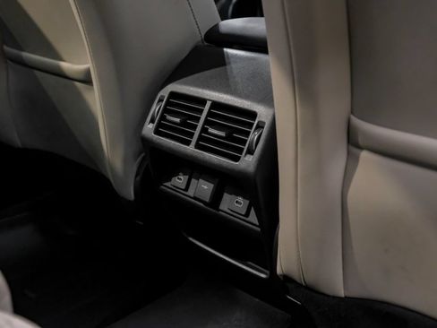 Used 2022 Land Rover Discovery Sport S AWD/4WD image 46
