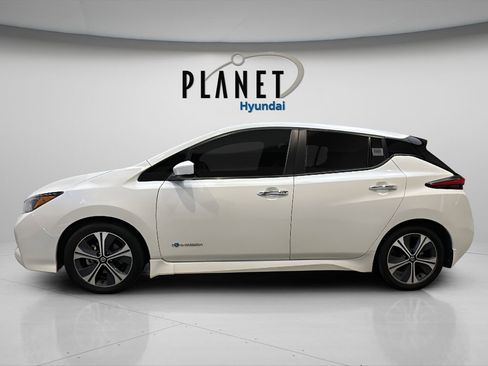 Used 2019 Nissan Leaf SV w/ SV All Weather Package image 2