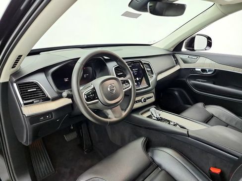 Certified 2024 Volvo XC90 T8 Ultimate w/ Protection Package Premier AWD/4WD image 29