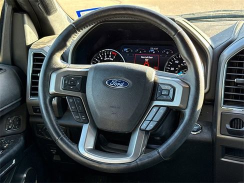 Used 2021 Ford Expedition Max XLT image 12