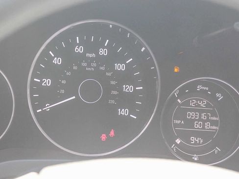 Used 2016 Honda HR-V LX image 31