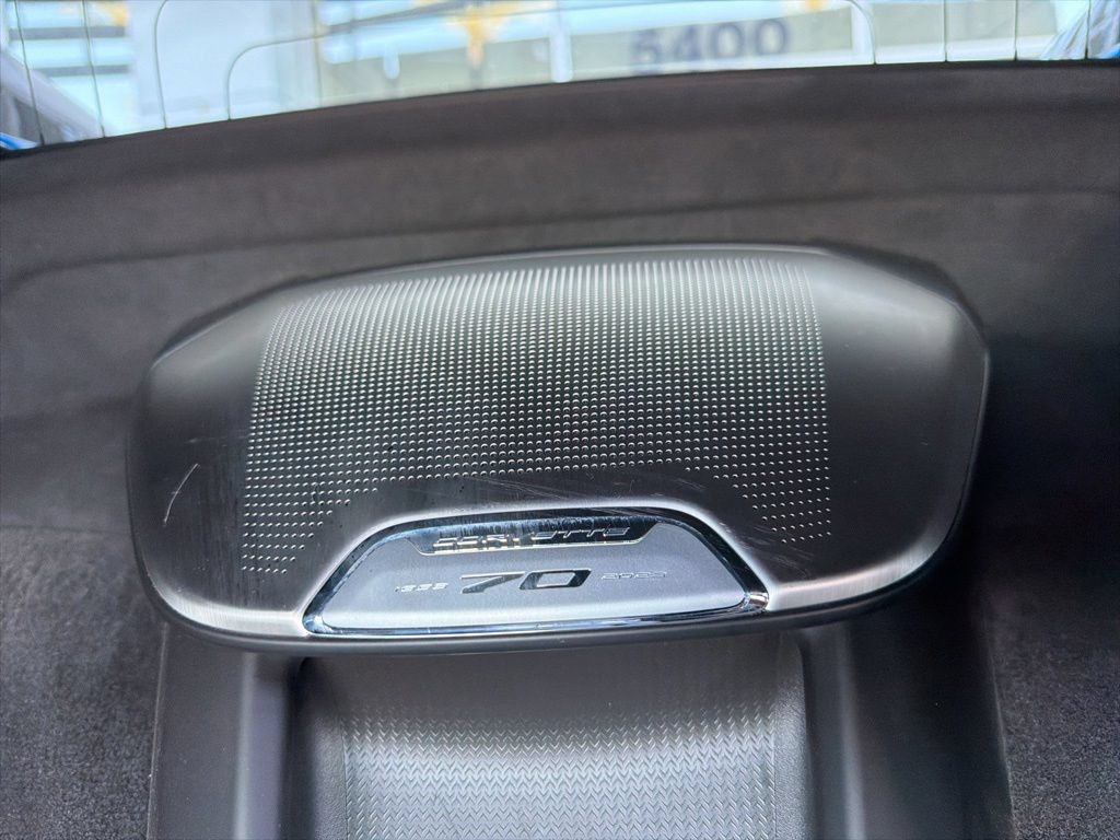 Used 2023 Chevrolet Corvette Stingray Premium Conv w/ Z51 Performance Package RWD image 11