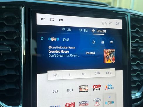 Used 2024 Ford Ranger Lariat w/ FX4 Off-Road Package image 17